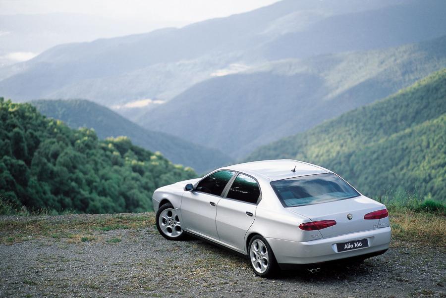  Alfa Romeo 166 (936) 1998 года  (фото 73 из 73)